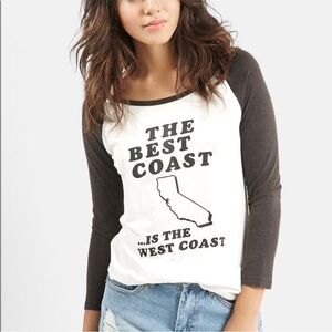 28. KENDALL + KYLIE FOR TOPSHOP Best Coast Raglan Graphic Tee 8 M